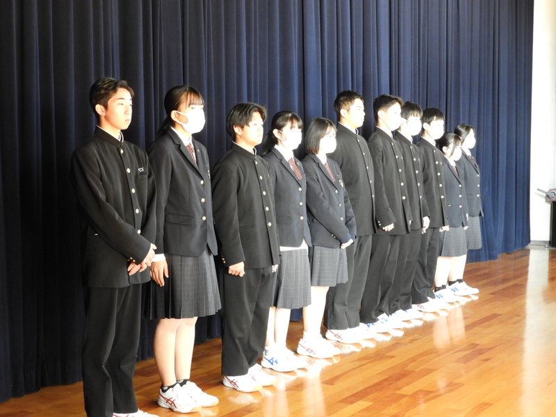 202412214_生徒会任命式01