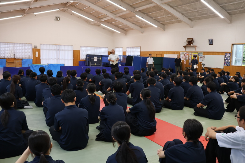 学年集会_02
